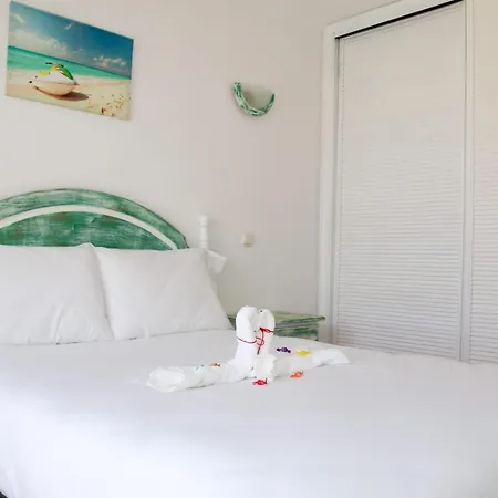 Con Piscina Cerca De Dunas De Κοραλέχο